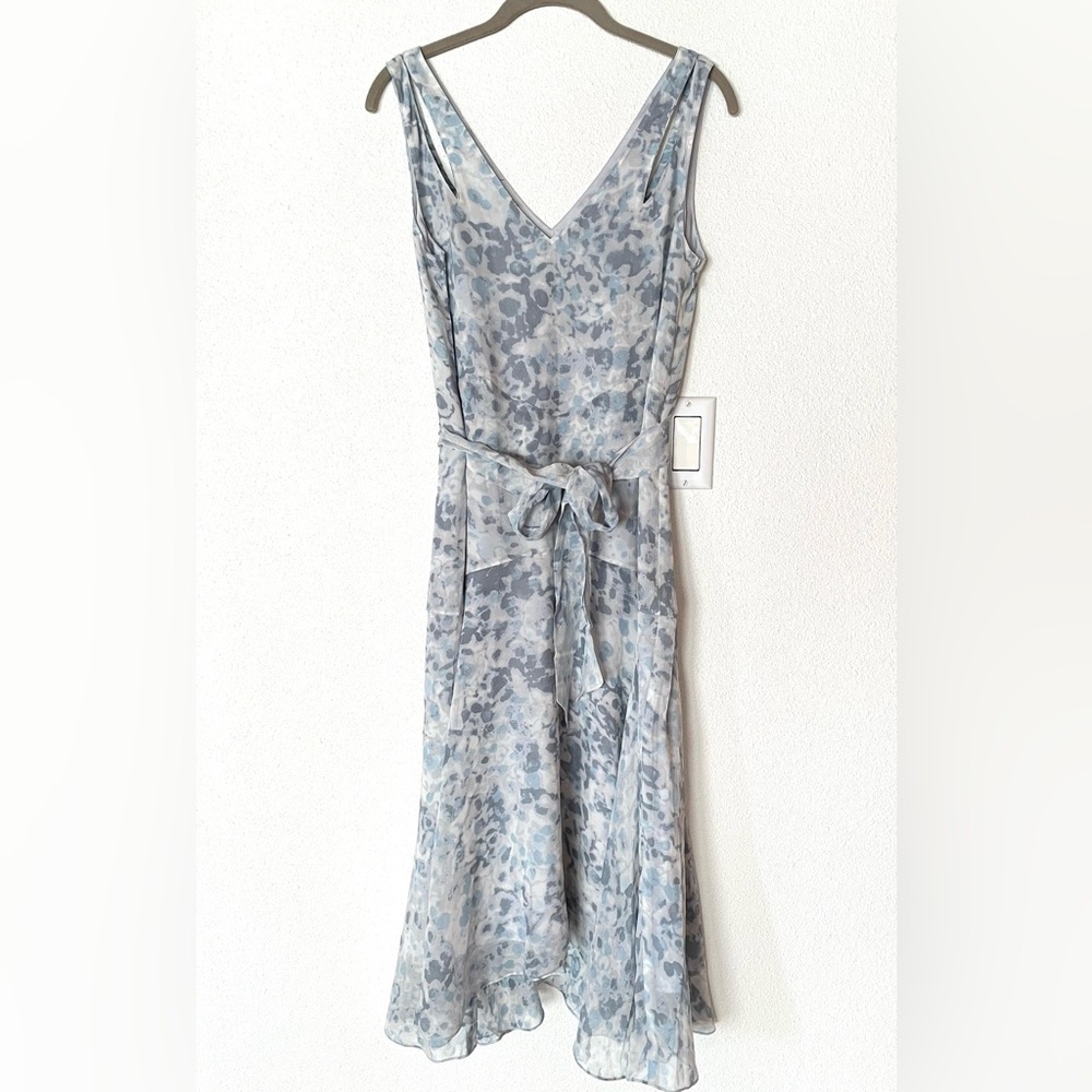 NWT Club Monaco silk Juliet dress in blue graphite, size 4